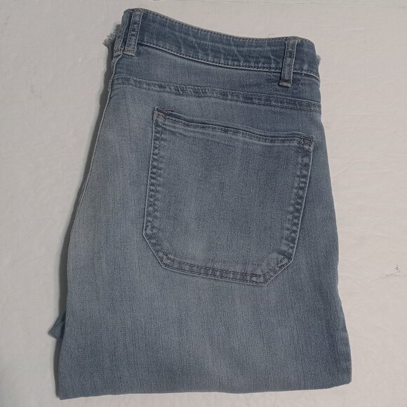 Democracy Women's Ab Technology Capri Raw Hem Jeans 8 B8029Q4KVXX - Picture 1 of 7